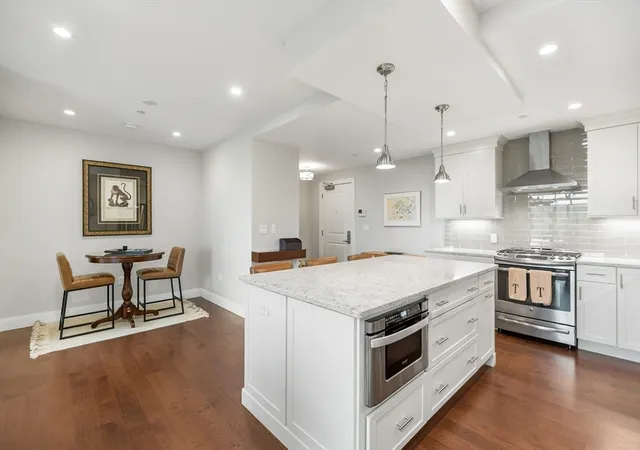 3rd image of 201 Elliott St #510, Beverly, MA 01915 | MLS# 73552293