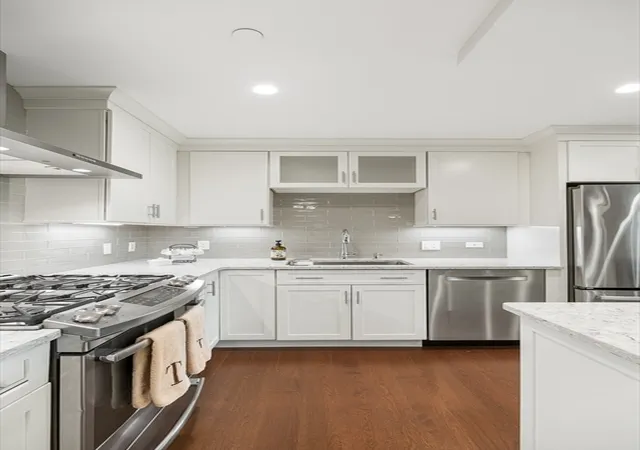 4th image of 201 Elliott St #510, Beverly, MA 01915 | MLS# 73552293