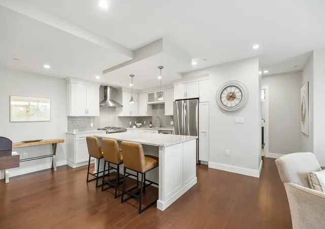 5th image of 201 Elliott St #510, Beverly, MA 01915 | MLS# 73552293