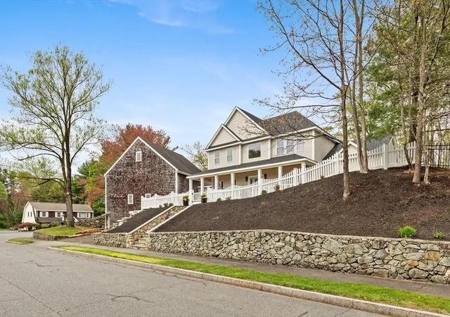 Homes for sale in Reading, MA | 8 Partridge Road, Reading, MA 01867 | MLS# 73514670
