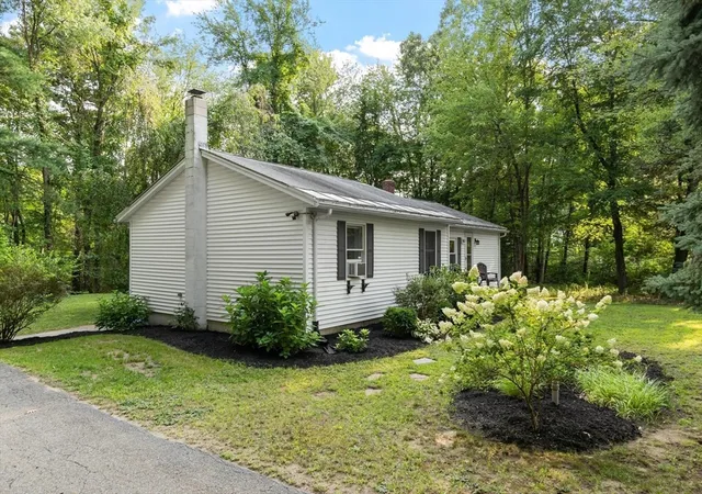Photo 3 of Sale Pending at 163 Beal St, Lunenburg, MA 01462 | MLS# 73563863 | Listing updated on 2026-09-08