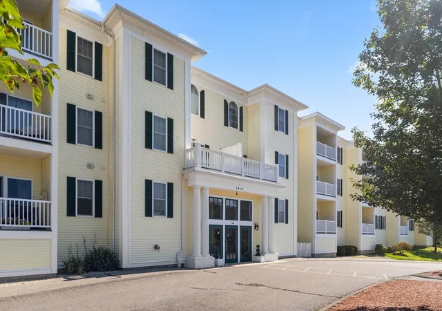 2nd image of 1818 Main Street #216, Holden, MA 01520 | MLS# 73566783