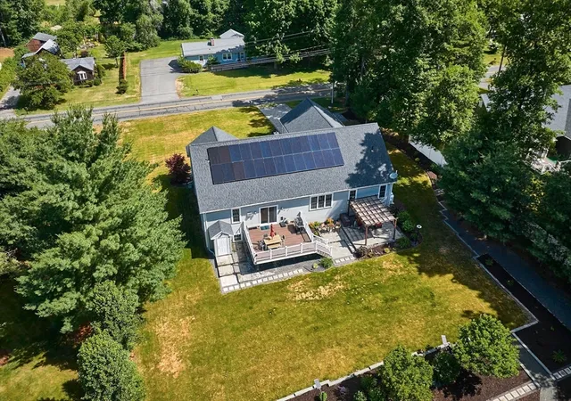 Homes for sale in Easthampton, MA | 46 Pomeroy Street, Easthampton, MA 01027 | MLS# 73537198
