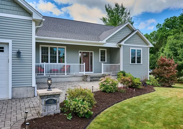 Homes for sale in Easthampton, MA | 46 Pomeroy Street, Easthampton, MA 01027 | MLS# 73537198