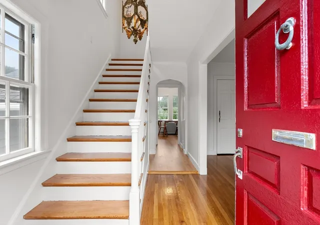 Photo 3 of Sale Pending at 204 Thacher St, Milton, MA 02186 | MLS# 73562524 | Listing updated on 2026-09-10