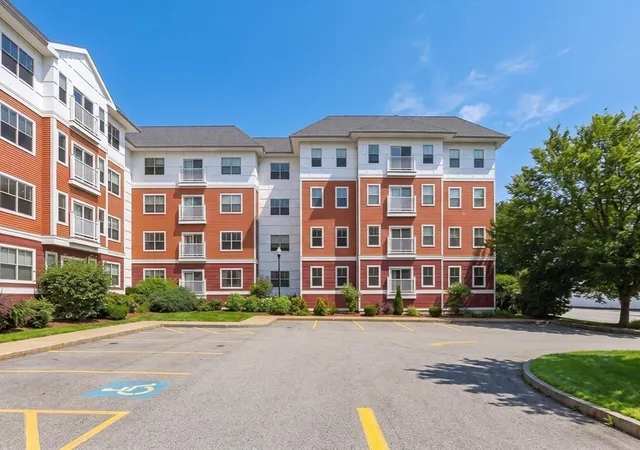 Photo 3 of Condo for sale at 250 Main St #108B, Hudson, MA 01749 | MLS# 73569326 | Listing updated on 2026-09-15