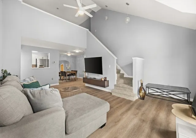 1st image of 111 Carriage Ln #111, Taunton, MA 02780 | MLS# 73552062