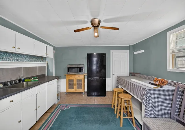 5th image of 328-330 Cabot St, Beverly, MA 01915 | MLS# 73541603