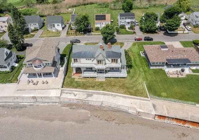 4th image of 45 Willow Rd, Nahant, MA 01908 | MLS# 73541914
