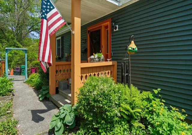 Photo 1 of Single family home for sale at 212 Grove St, Clinton, MA 01510 | MLS# 73566955 | Listing updated on 2026-08-26