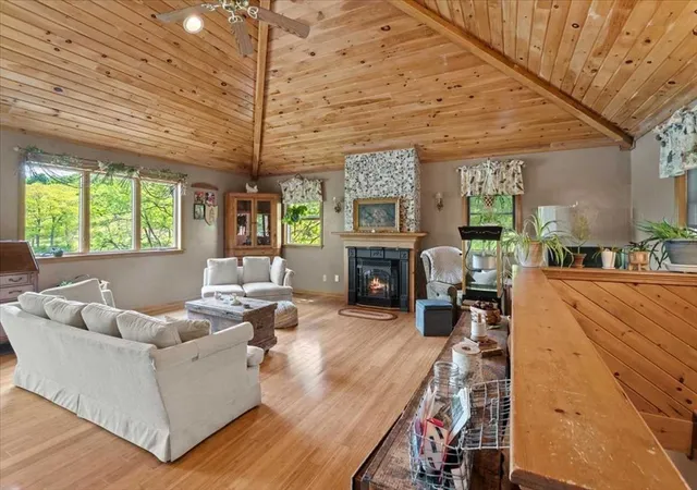 Photo 3 of Single family home for sale at 212 Grove St, Clinton, MA 01510 | MLS# 73566955 | Listing updated on 2026-08-26