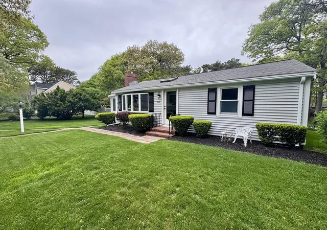 Homes for sale in South Yarmouth, MA | 216 Cranberry Ln, South Yarmouth, MA 02664 | MLS# 73523183