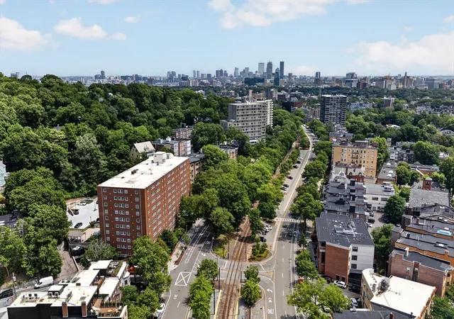 1st image of 1600 Beacon St #1009, Brookline, MA 02446 | MLS# 73554120