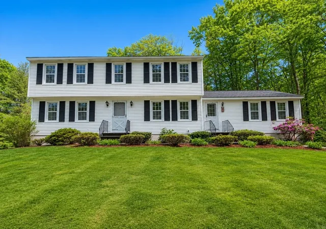 Homes for sale in Westford, MA | 13 Howard Road, Westford, MA 01886 | MLS# 73536599
