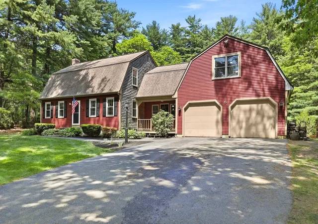 2nd image of 5 Brook St, Middleboro, MA 02346 | MLS# 73527479