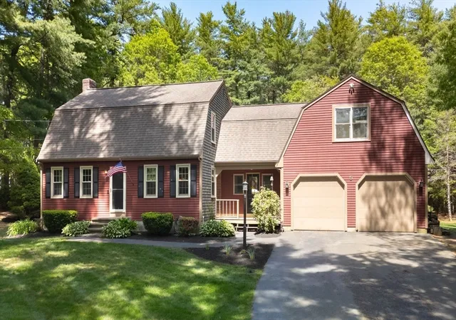 3rd image of 5 Brook St, Middleboro, MA 02346 | MLS# 73527479