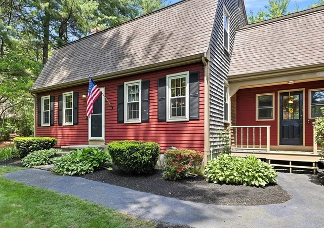 4th image of 5 Brook St, Middleboro, MA 02346 | MLS# 73527479