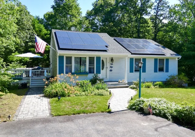 Photo 1 of Sale Pending at 2 Compton Ct, Plymouth, MA 02360 | MLS# 73546756 | Listing updated on 2026-09-15