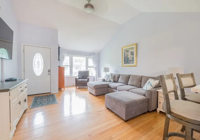 Photo 3 of Sale Pending at 2 Compton Ct, Plymouth, MA 02360 | MLS# 73546756 | Listing updated on 2026-09-15