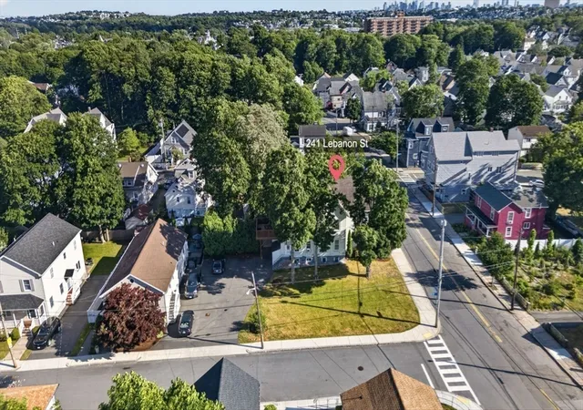42nd image of 241 Lebanon St, Malden, MA 02148 | MLS# 73540348