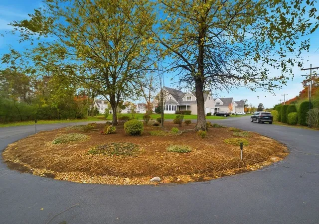 4th image of 69 Bay Pointe Dr Ext #69, Buzzards Bay, MA 02532 | MLS# 73453816
