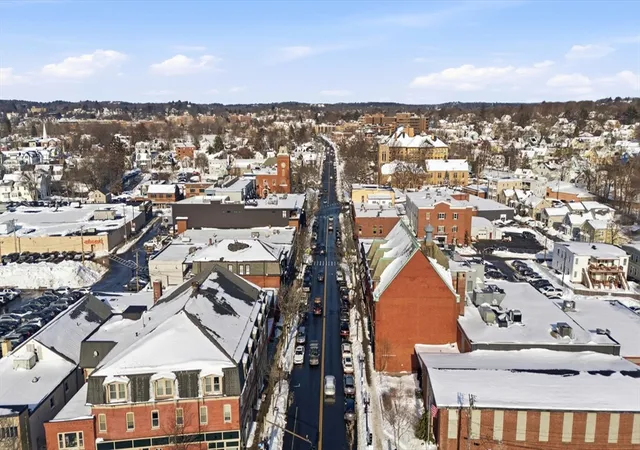2nd image of 534 Main St, Melrose, MA 02176