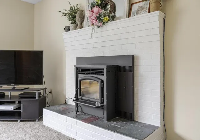 Photo 3 of Single family home for sale at 3816 Chestnut Hl Ave, Athol, MA 01331 | MLS# 73565051 | Listing updated on 2026-09-18