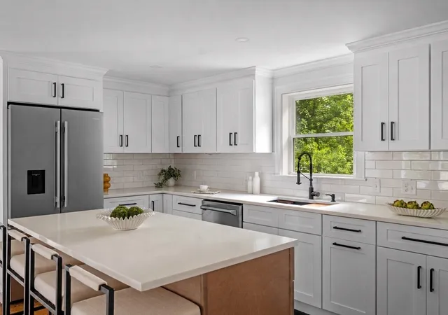 5th image of 95 Greenwood Avenue, Wakefield, MA 01880 | MLS# 73536985