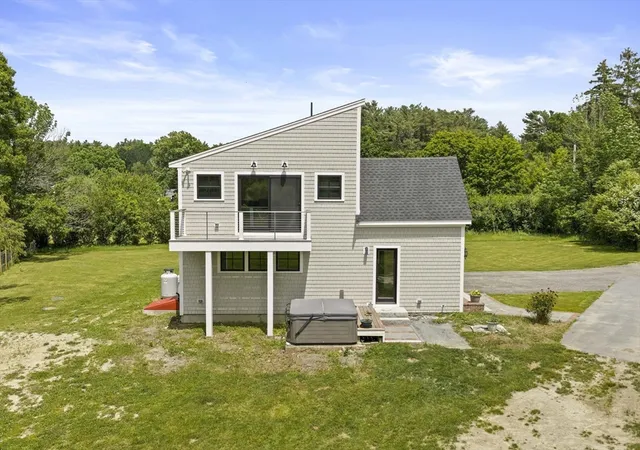 image of 32 County St, Lakeville, MA 02347 | MLS# 73533157