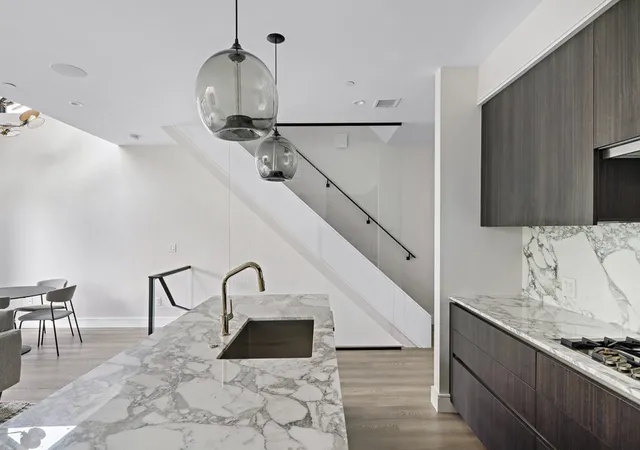 4th image of 320 Shawmut Ave #4, Boston, MA 02118 | MLS# 73511482