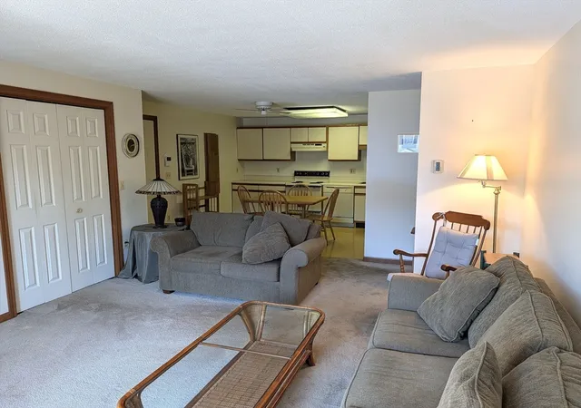 4th image of 41 West Summit Street #31, South Hadley, MA 01075 | MLS# 73545330