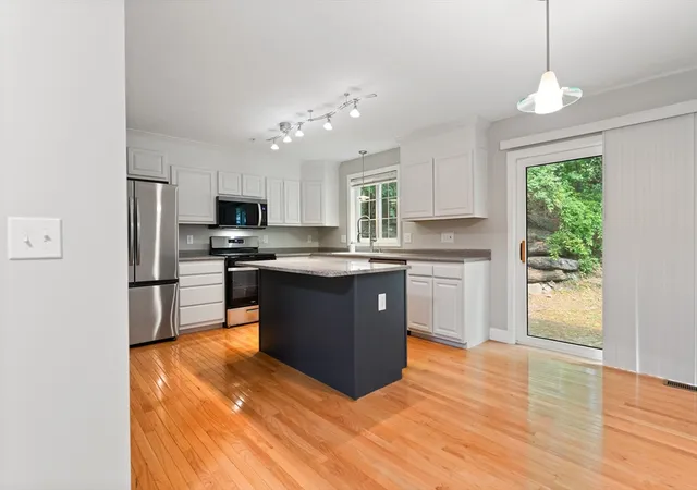 Photo 4 of Condo for sale at 36 Georgetown Dr, Nashua, NH 03062 | MLS# 73554430 | Listing updated on 2026-09-26