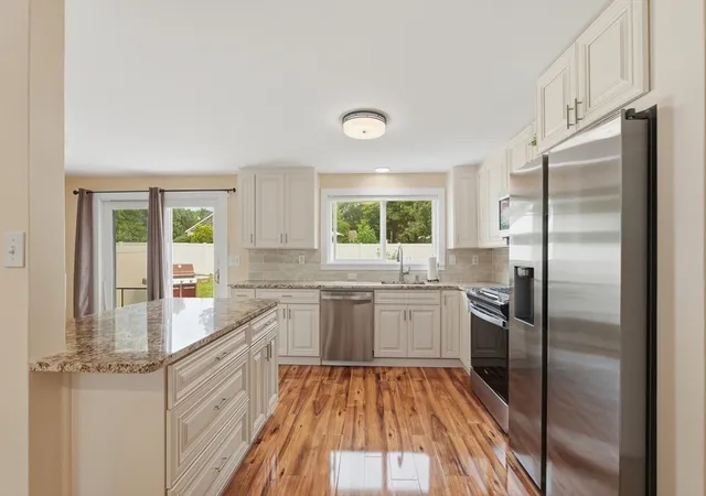 4th image of 40 North Street, East Dennis, MA 02641 | MLS# 73550733
