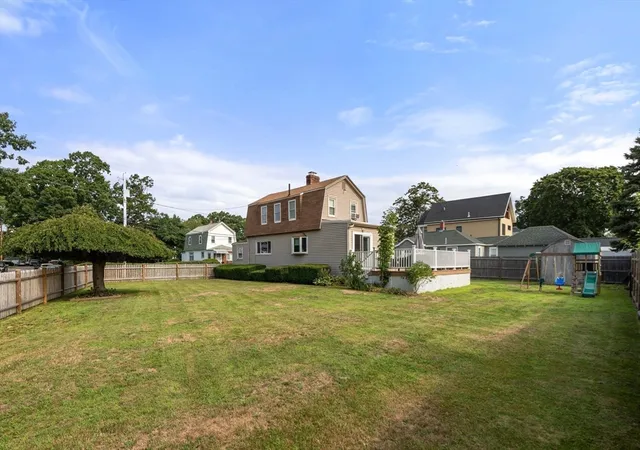 Photo 1 of Sale Pending at 26 Oakwood Rd, Quincy, MA 02169 | MLS# 73562136 | Listing updated on 2026-09-03