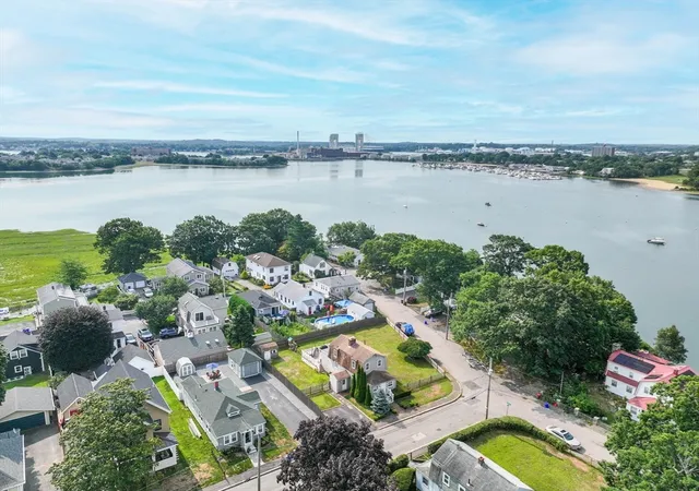 Photo 3 of Sale Pending at 26 Oakwood Rd, Quincy, MA 02169 | MLS# 73562136 | Listing updated on 2026-09-03