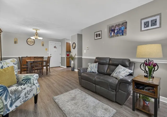 Homes for sale in North Reading, MA | 7 Greenbriar Dr #209, North Reading, MA 01864 | MLS# 73547782