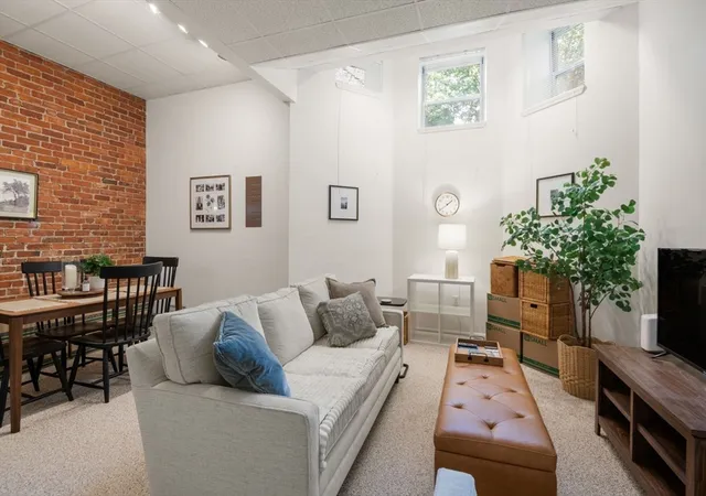5th image of 60 Marshal St #4, Brookline, MA 02446 | MLS# 73564879