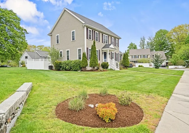 2nd image of 2 O'connor Lane, Woburn, MA 01801 | MLS# 73517117