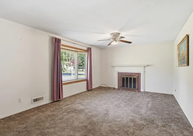 Homes for sale in East Longmeadow, MA | 315 Porter Road, East Longmeadow, MA 01028 | MLS# 73534927