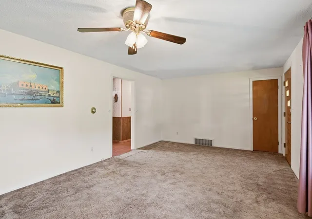 Homes for sale in East Longmeadow, MA | 315 Porter Road, East Longmeadow, MA 01028 | MLS# 73534927