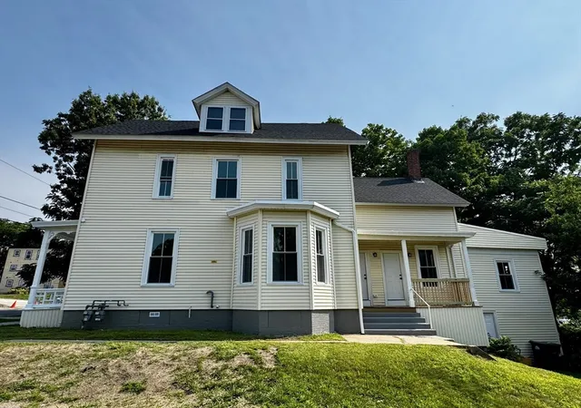 5th image of 37 Oakes Ave, Southbridge, MA 01550 | MLS# 73553152