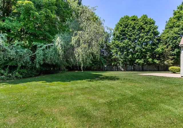 Homes for sale in Stoughton, MA | 140 Grace Ln, Stoughton, MA 02072 | MLS# 73541351