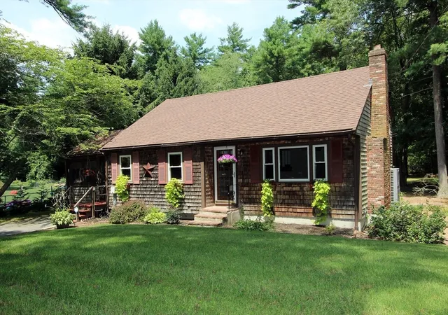 36th image of 18 Chestnut Street, Middleboro, MA 02346 | MLS# 73553246
