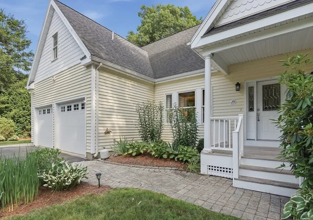 Homes for sale in Grafton, MA | 29 Midgley Circle, Grafton, MA 01536 | MLS# 73540755