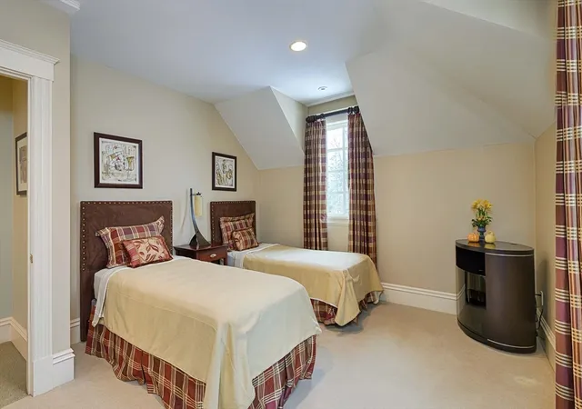 Photo 32 of Mansion for sale at 12 Wyndemere Dr, Southborough, MA 01772 | MLS# 73481194 | Listing updated on 2026-10-04