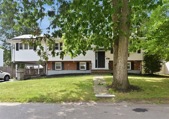 2nd image of 54 Michael Dr, Brockton, MA 02301 | MLS# 73570343