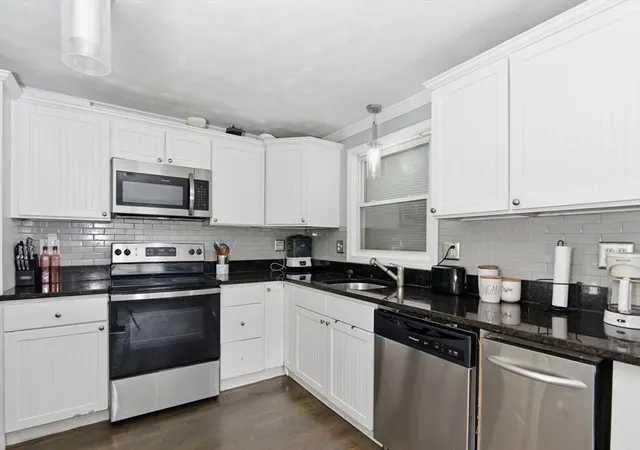 3rd image of 54 Michael Dr, Brockton, MA 02301 | MLS# 73570343
