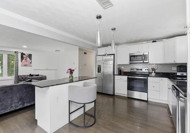 4th image of 54 Michael Dr, Brockton, MA 02301 | MLS# 73570343