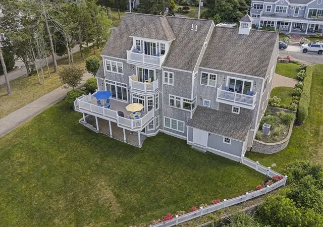 Homes for sale in Marshfield, MA | 92 Emery Rd, Marshfield, MA 02050 | MLS# 73547263