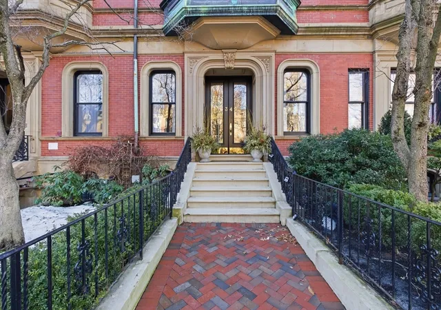 Homes for sale in Boston, MA | 34 Commonwealth Ave #4, Boston, MA 02116 | MLS# 73498636